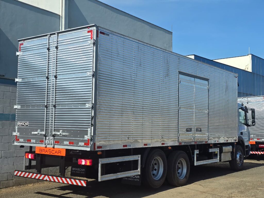 WhatsApp Image 2025-11-12 at 10.01.30 (1)