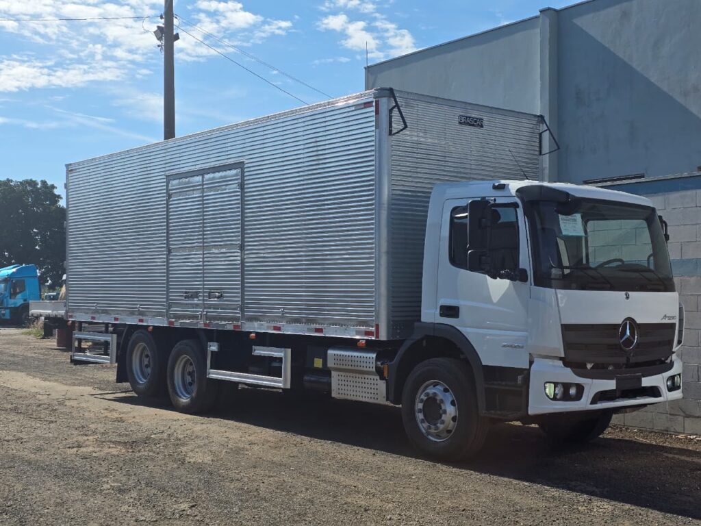 WhatsApp Image 2025-11-12 at 10.01.30