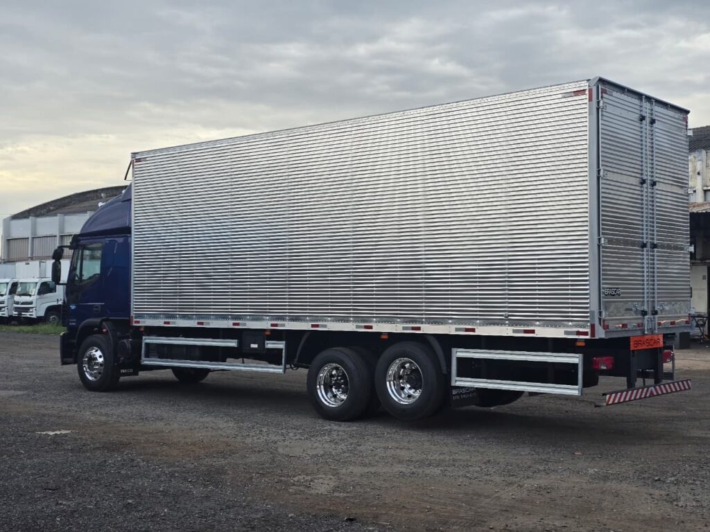 WhatsApp Image 2025-11-14 at 14.11.13